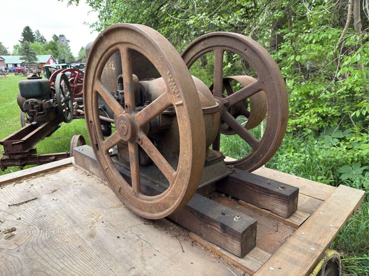 6hp-john-deere-image-5