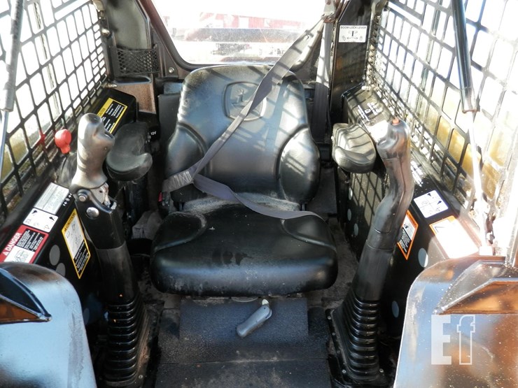 2008-deere-325-image-8