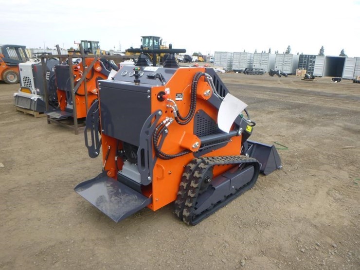 tpm-t460-skid-steer-track-loader-image-3