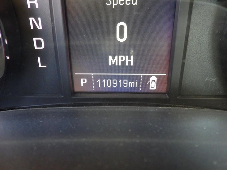 2017-chevrolet-1500-image-14