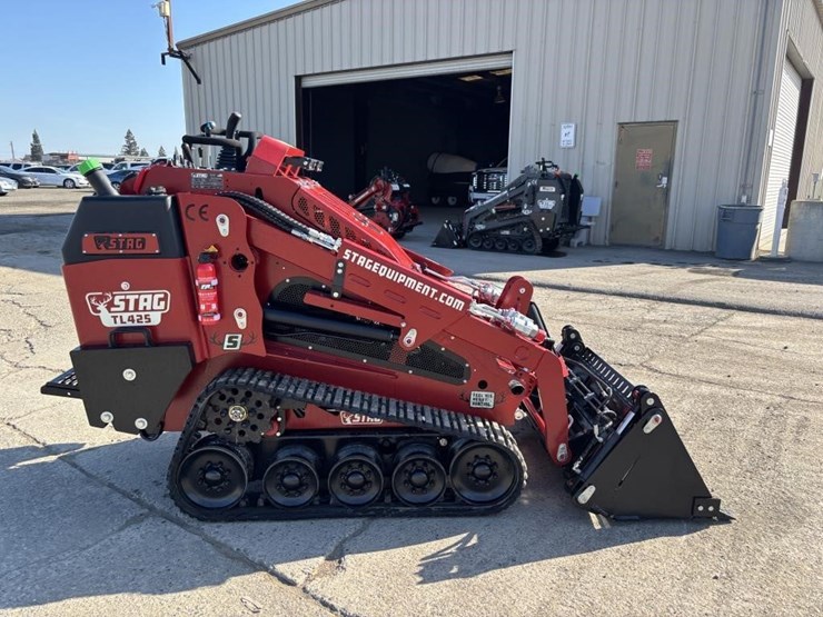 2025-stag-tl425-skid-steer-track-loader-image-7