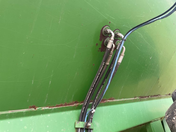 #1012-•-brett-420-grain-cart-image-10