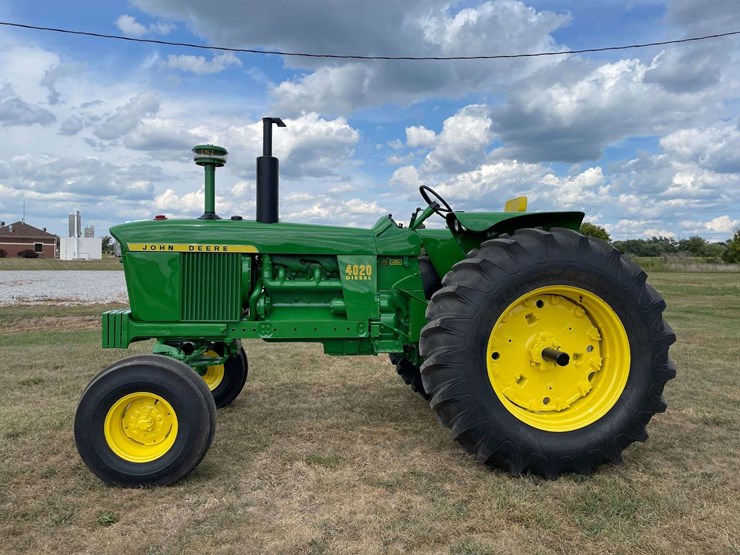 john-deere-4020-image-3