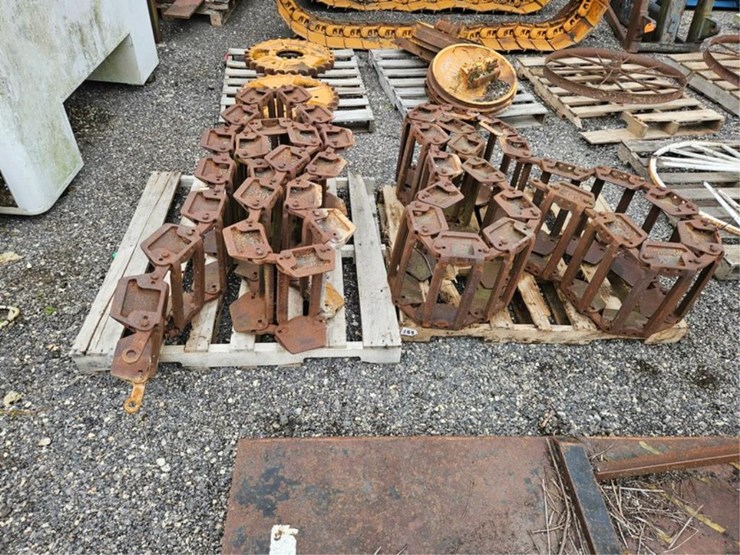 #2039-•-grouser-12"-steel-skid-steer-tracks-image-7