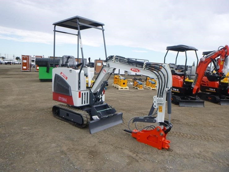 bttl-et15h-6-hydraulic-excavator-image-2