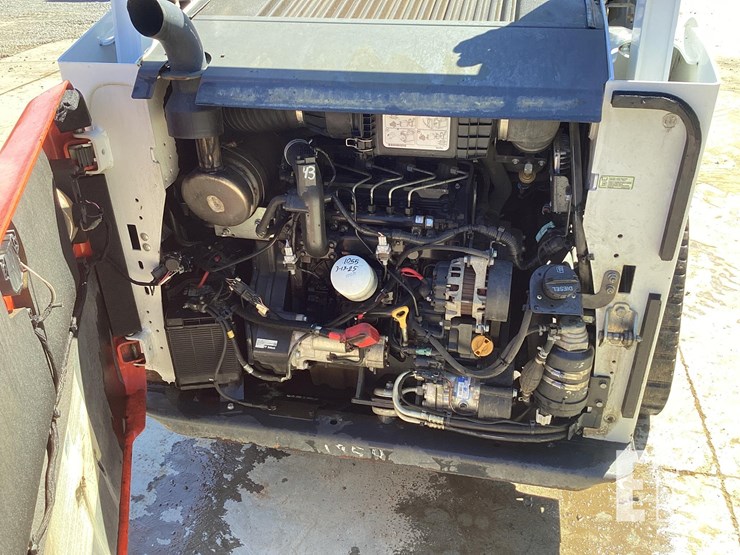 2020-bobcat-t590-image-13