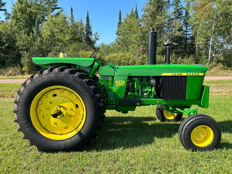 john-deere-4320-image-20