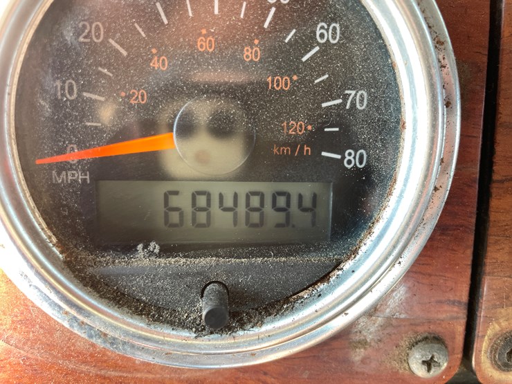 1999-freightliner-108sd-image-52