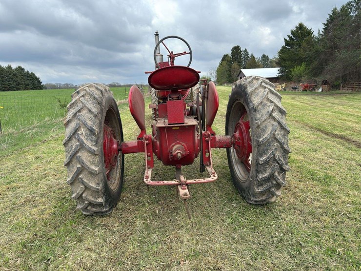 farmall-m-image-5