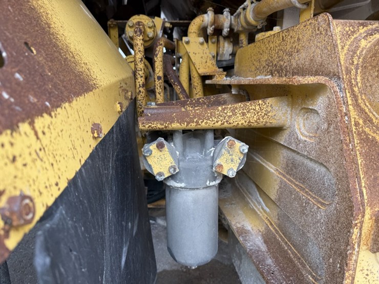 komatsu-hd465-5-image-127