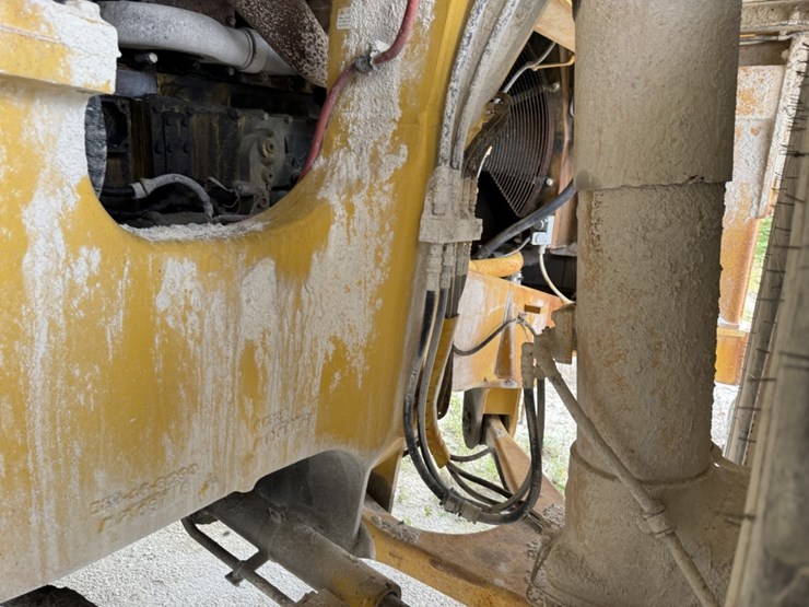 komatsu-hd465-5-image-108