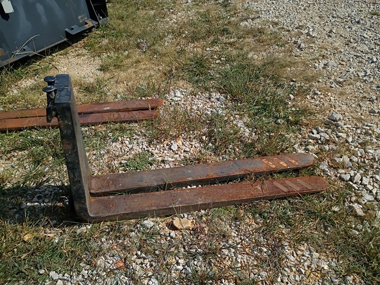 #100-•-set-of-42"-pallet-forks-image-4