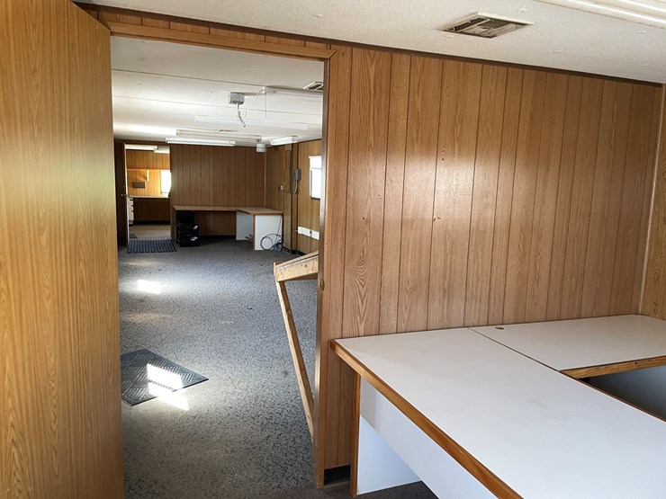 #1030-•-tandem-axle-56'-office-job-trailer-(no-title)-image-17