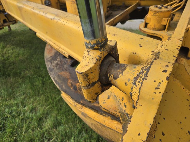 #1232-•-john-deere-jd770-grader-image-31