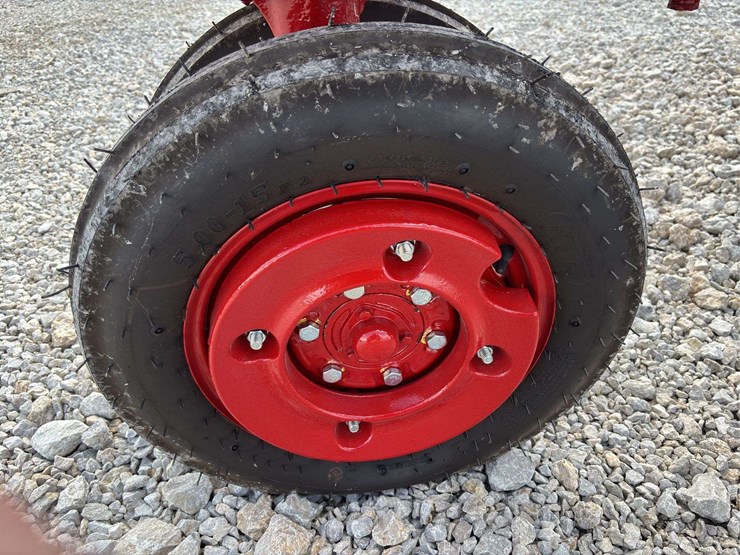 farmall-240-image-53
