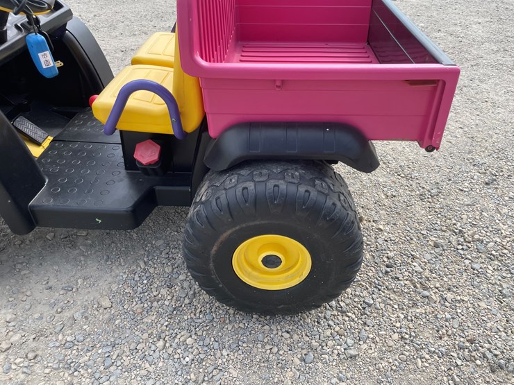 john-deere-gator-hpx-image-9