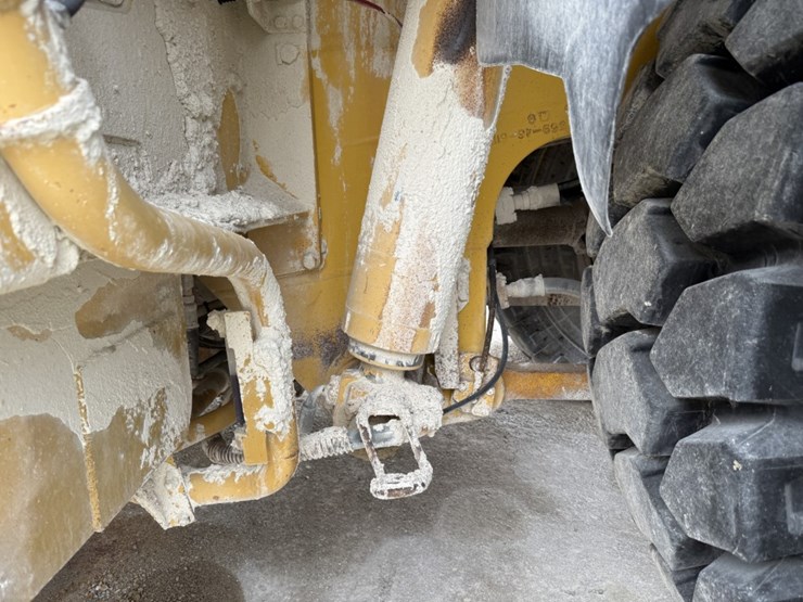 komatsu-hd465-5-image-125