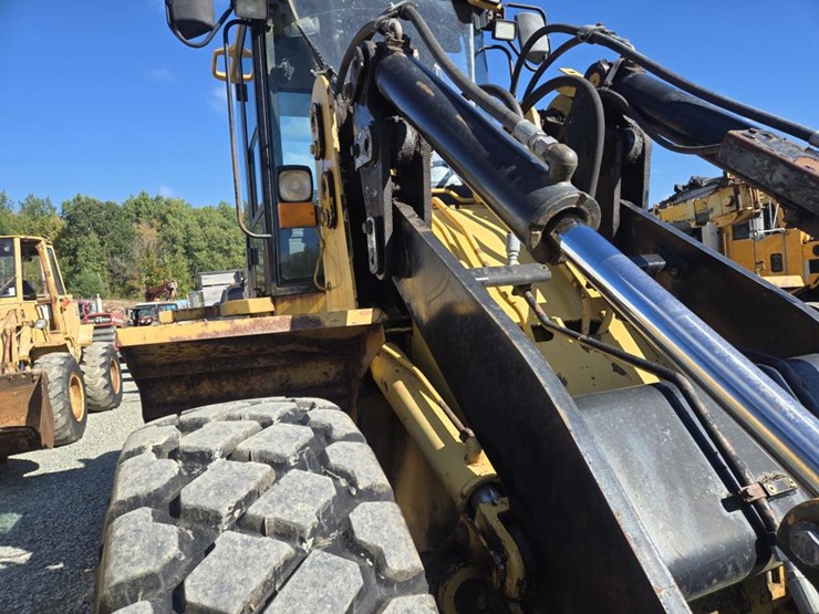 caterpillar-it38g-image-31
