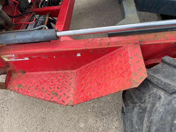 #1020-•-2002-moffett-piggy-back-forklift-image-35
