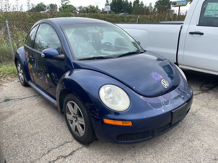 #1969-•-2006-vw-beetle-tdi-diesel-(has-wi-title)-(of)-image-3