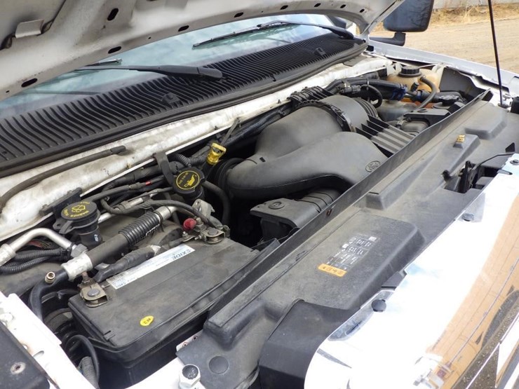 2017-ford-e450-image-10