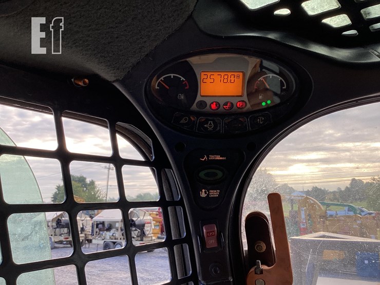 2016-bobcat-t770-image-18