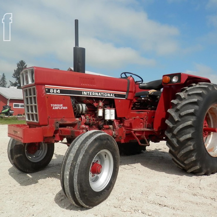 INTERNATIONAL 884