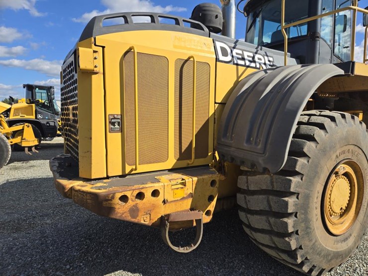 2007-deere-844j-image-43