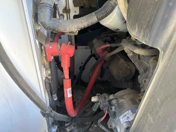 2021-bobcat-s64-image-31