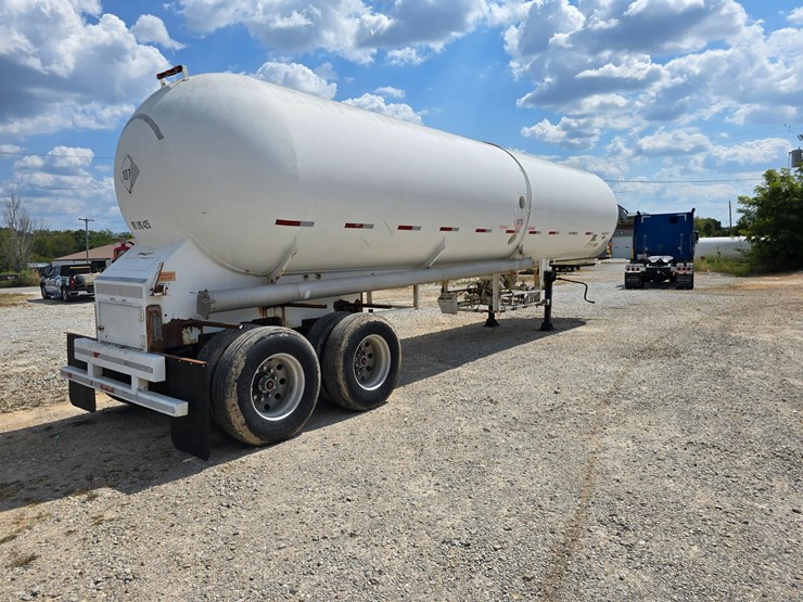 #16593-•-1970-mississippi-tank-company-gas-tank-trailers-image-32