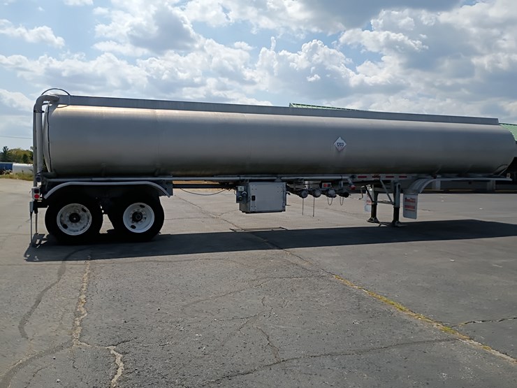 #16995-•-1984-fuel-semi-trailer-image-15