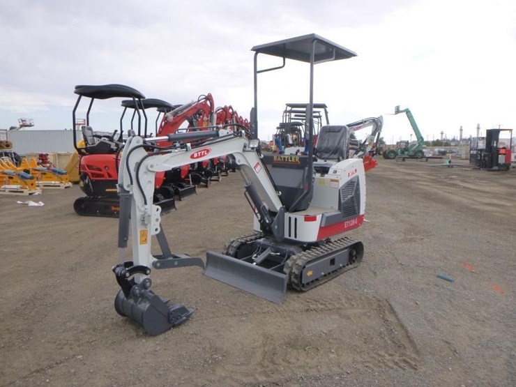 bttl-et12m-6-hydraulic-excavator-image-1