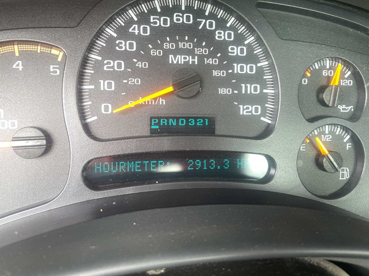 2003-chevrolet-silverado-2500-image-96