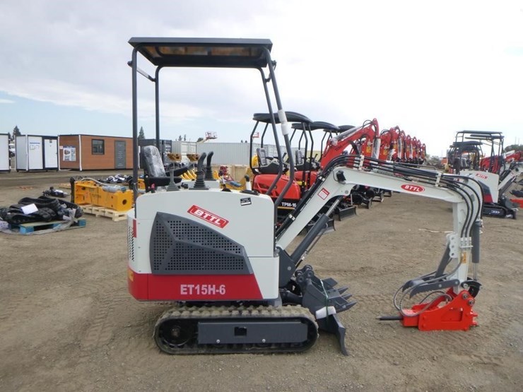 bttl-et15h-6-hydraulic-excavator-image-7