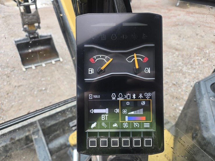 2020-caterpillar-306cr-image-70