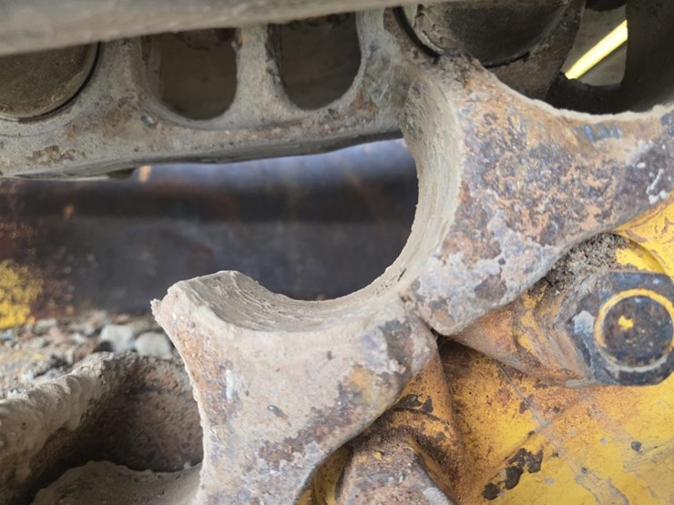 2014-komatsu-d51pxi-image-50