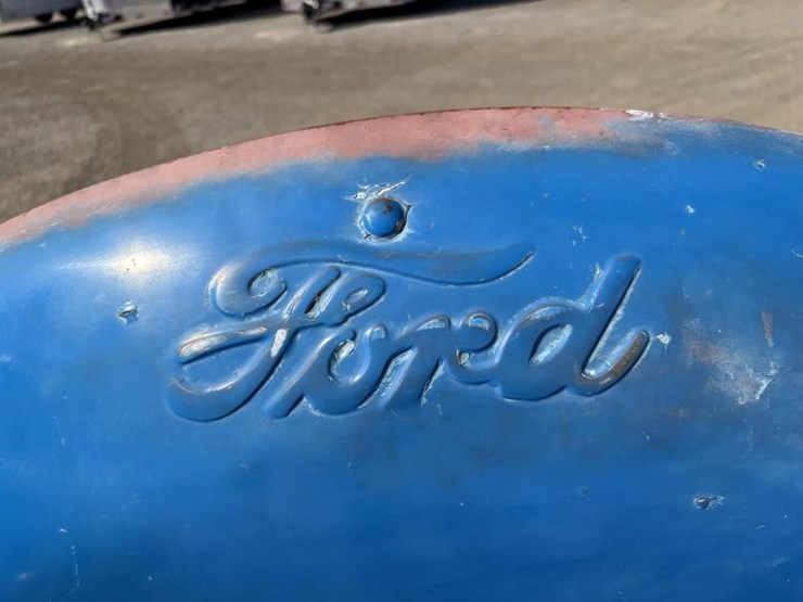 ford-tractor-image-48