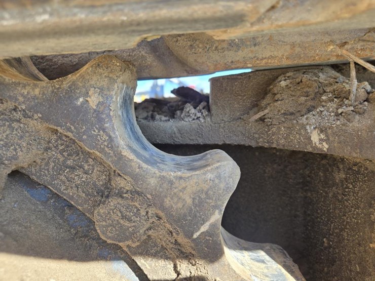 komatsu-pc210-lc-10-image-70