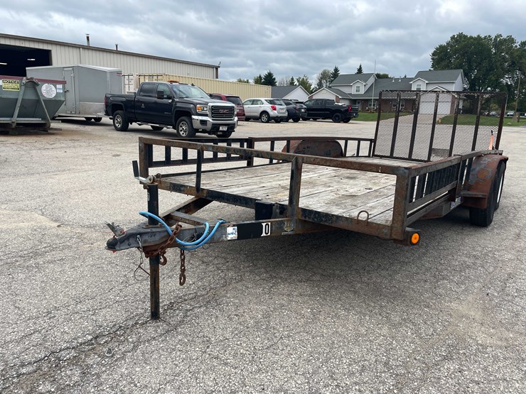 #1974-•-2015-load-trail-18'-trailer-(has-wi-title)-image-1