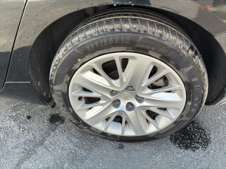 2019-chevrolet-impala-sedan-image-5