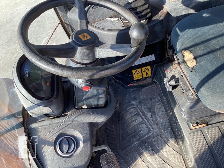 2019-jcb-409-image-15