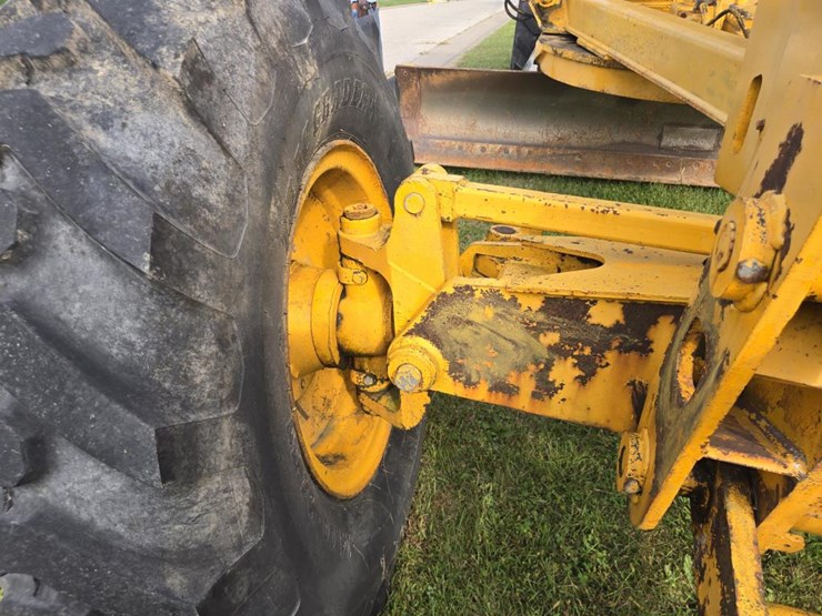 #1232-•-john-deere-jd770-grader-image-20