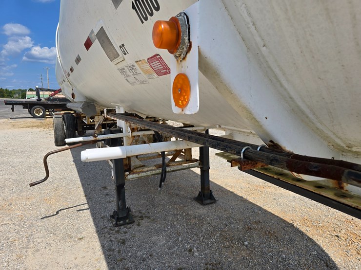 #16593-•-1970-mississippi-tank-company-gas-tank-trailers-image-66