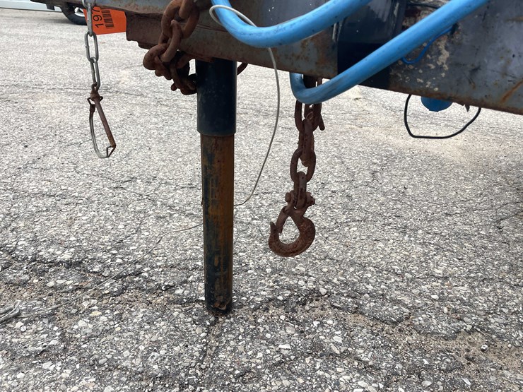 #1974-•-2015-load-trail-18'-trailer-(has-wi-title)-image-10