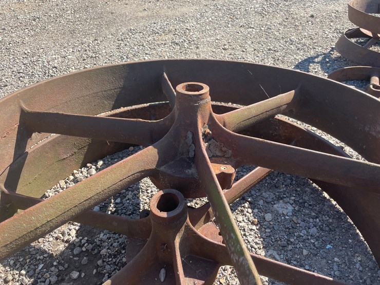 #6638-•-(2)-cast-wheels-image-17