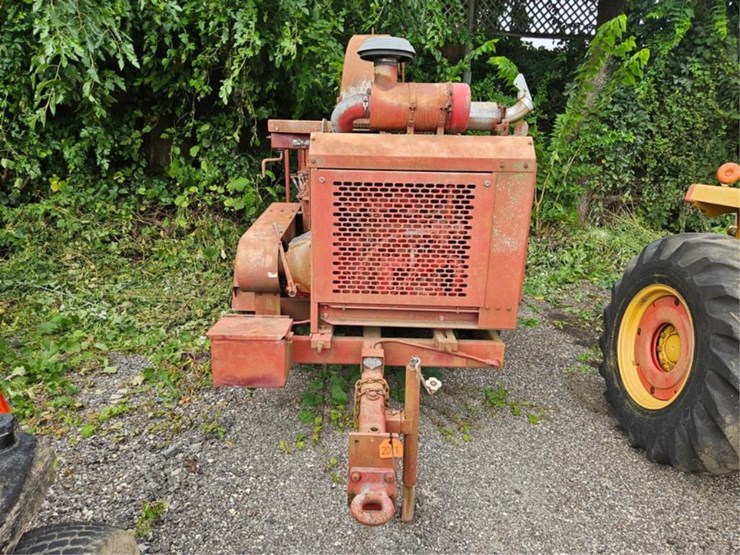 #2011-•-mobark-towable-wood-chipper-image-8