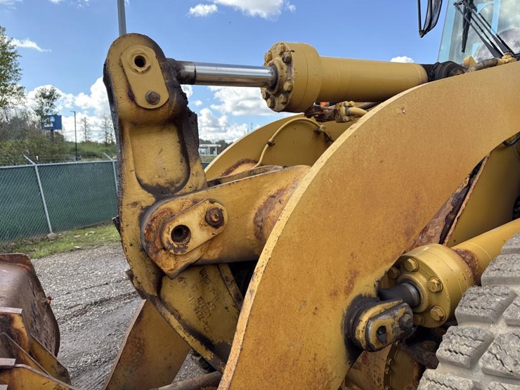caterpillar-950h-image-17
