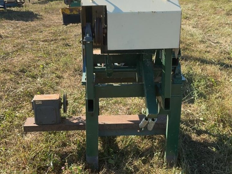 #215-•-chop-saw-image-2