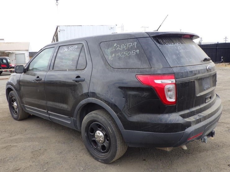 2013-ford-explorer-image-4