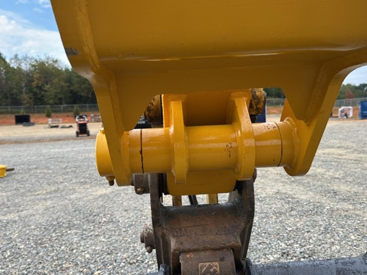 2022-komatsu-pc138-image-9
